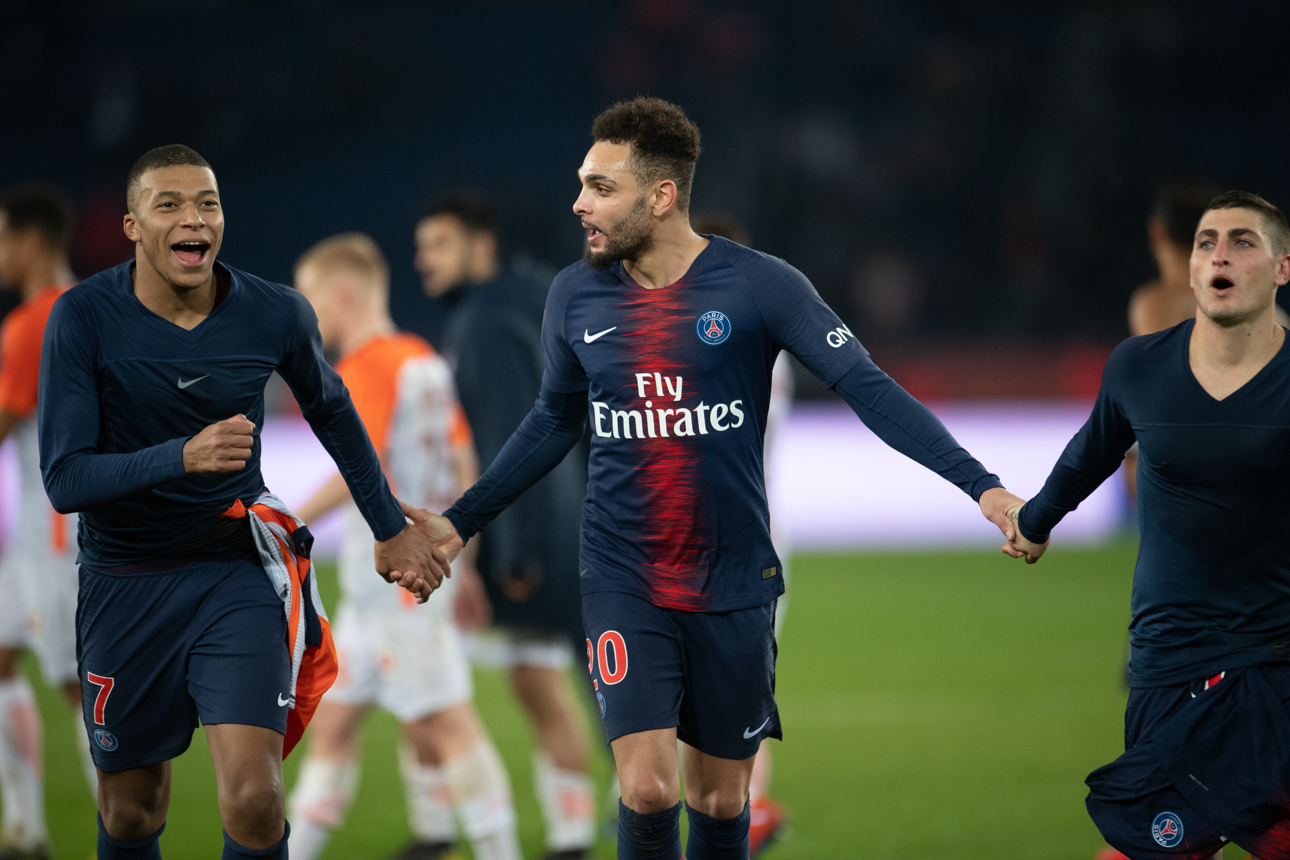 陈幸同击败伊藤美诚，挺进乒乓球四强